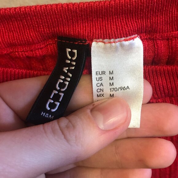 Divided (H&M) ribbed top - Picture 3 of 3